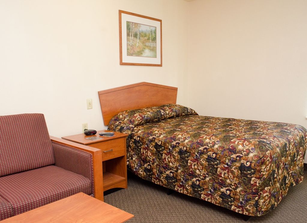 Woodspring Suites Louisville Southeast Forest Hills Oda fotoğraf