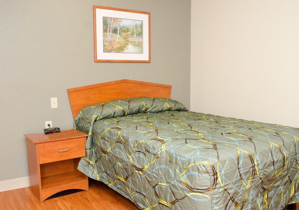 Woodspring Suites Louisville Southeast Forest Hills Oda fotoğraf