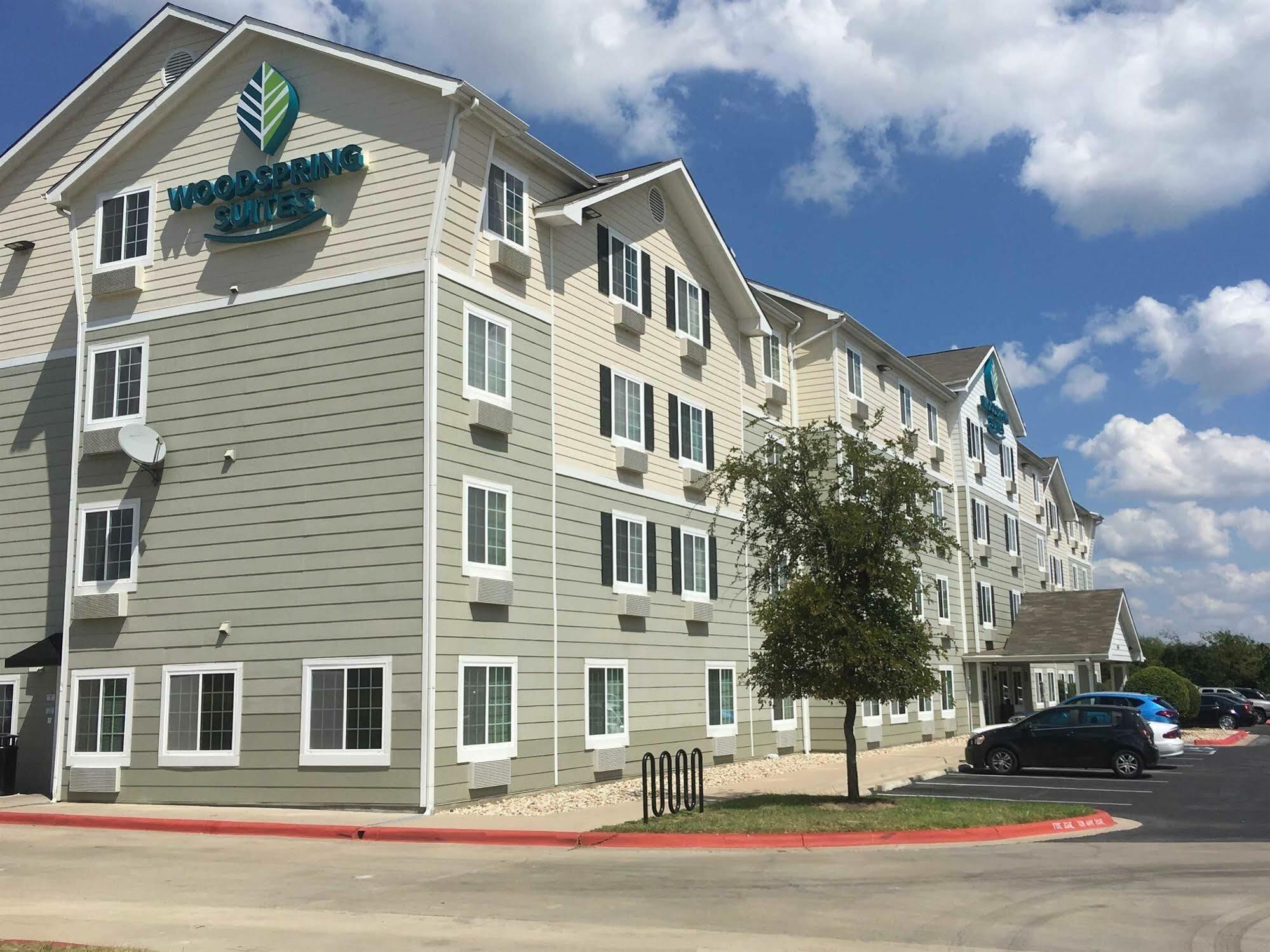 Woodspring Suites Louisville Southeast Forest Hills Dış mekan fotoğraf